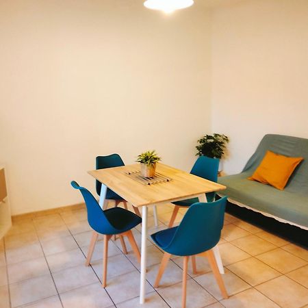 Cosy Courtesoun Apartman Courthézon Kültér fotó