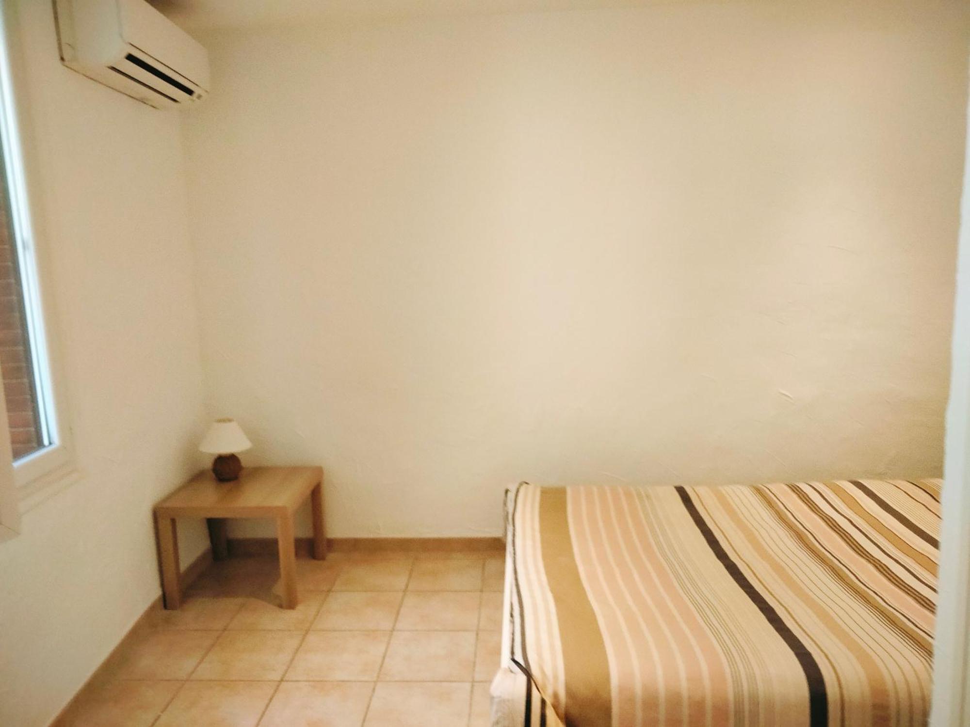 Cosy Courtesoun Apartman Courthézon Kültér fotó