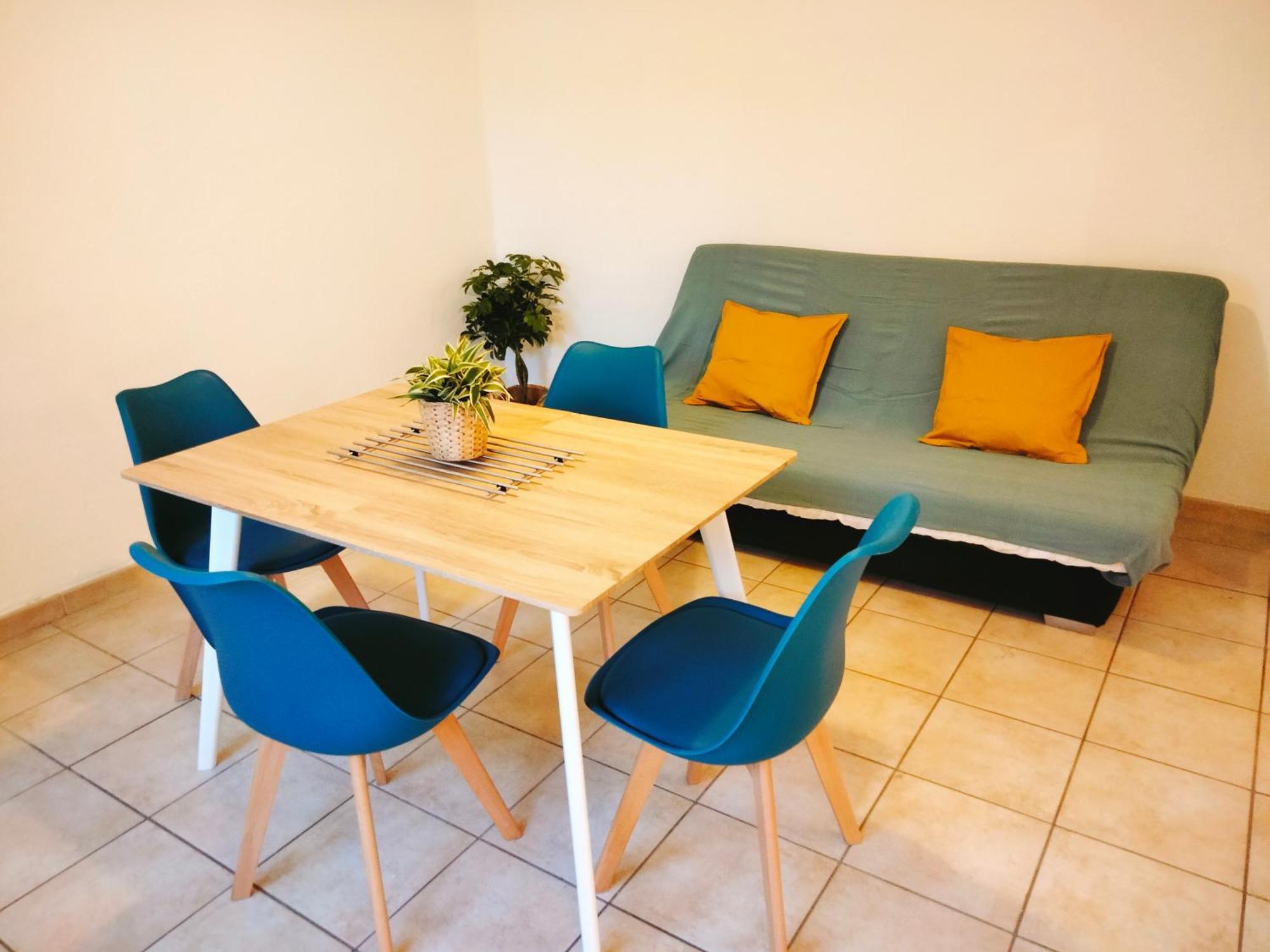 Cosy Courtesoun Apartman Courthézon Kültér fotó